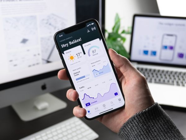 Solutions web et mobile à Nantes : choisissez AquilApp